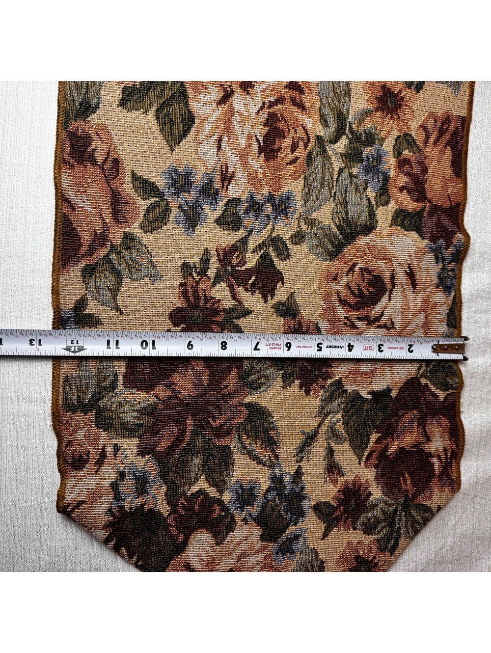 Vintage Floral Tapestry Table Runner 50 x 12.5 Rose Cottagecore Mantel Scarf - Picture 9 of 9